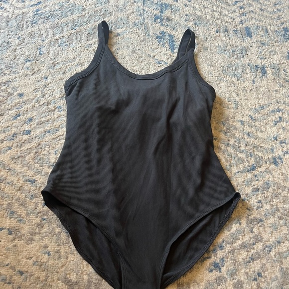 Girlfriend collective petal coco scoop ribbed bodysuit large - Picture 4 of 4